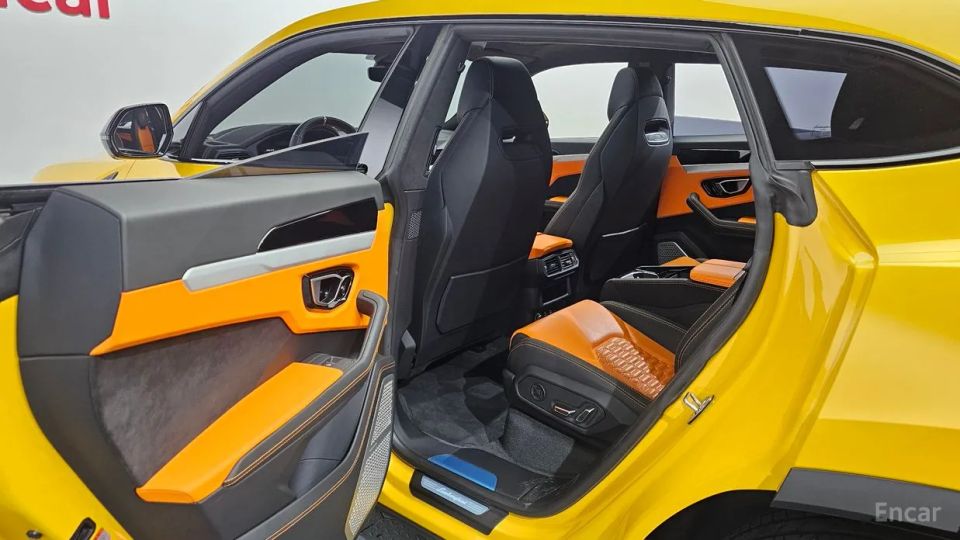 Lamborghini urus
