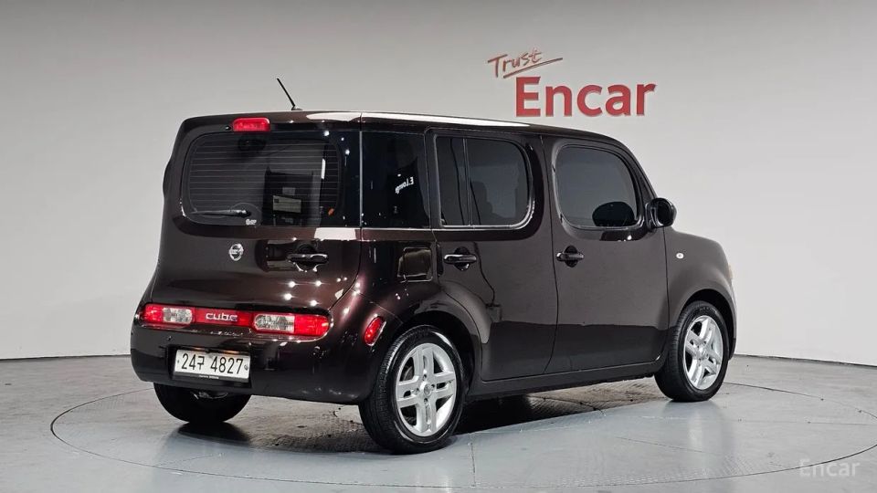 Nissan Cube