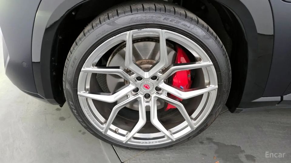 BMW XM