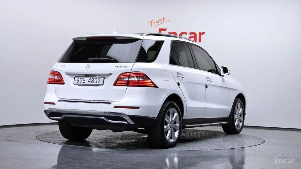 Mercedes-Benz M-class