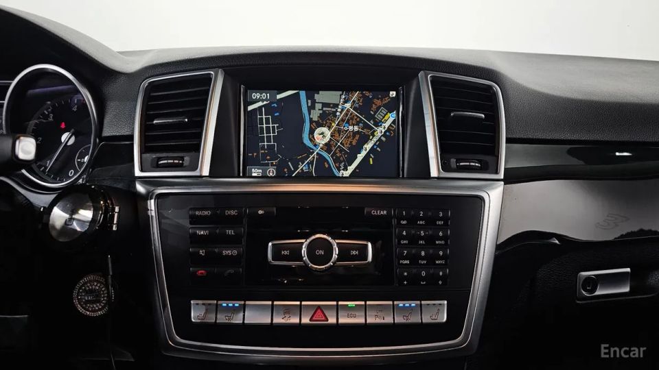 Mercedes-Benz M-class