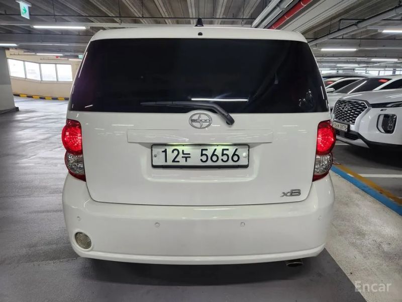 Scion XB