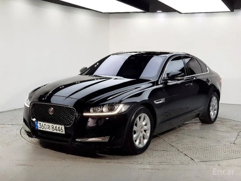 Jaguar xf