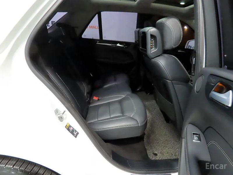 Mercedes-Benz M-class