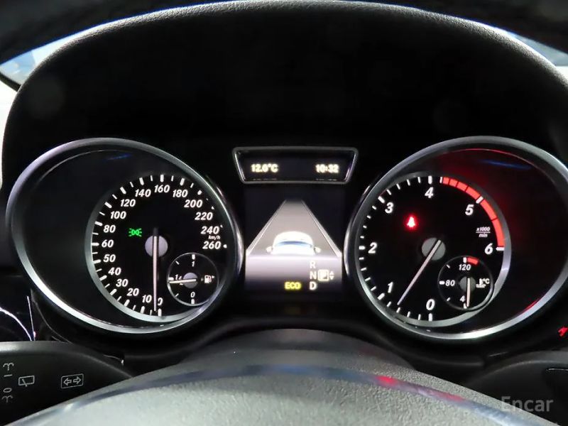 Mercedes-Benz M-class