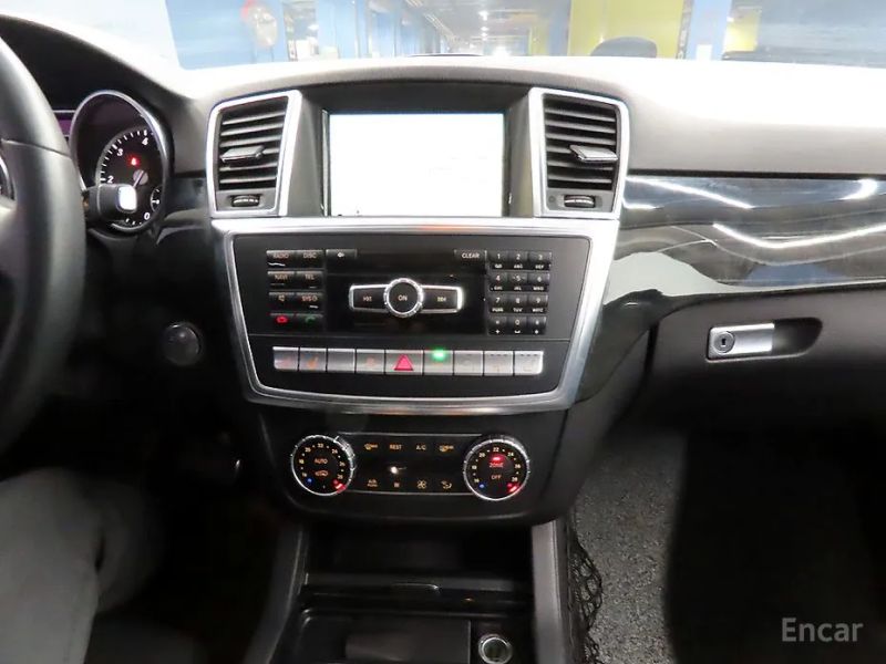 Mercedes-Benz M-class