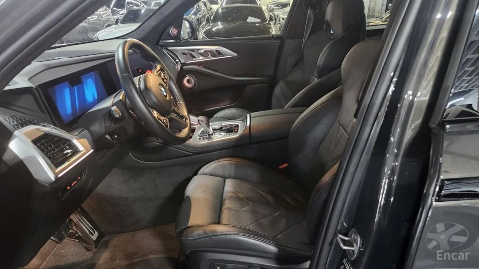 BMW XM