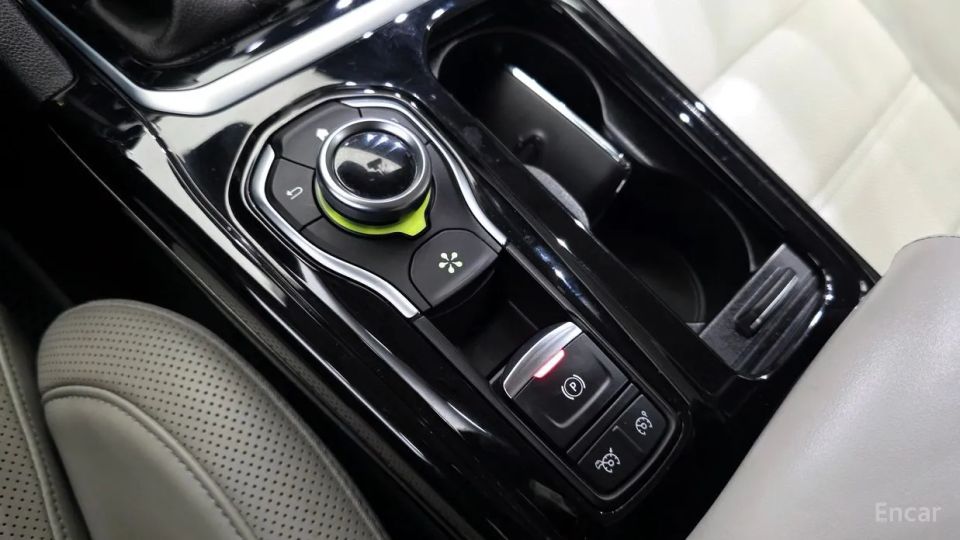 Renault-KoreaSamsung SM6