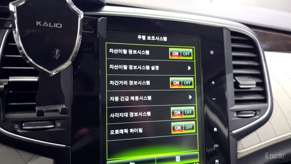 Renault-KoreaSamsung SM6