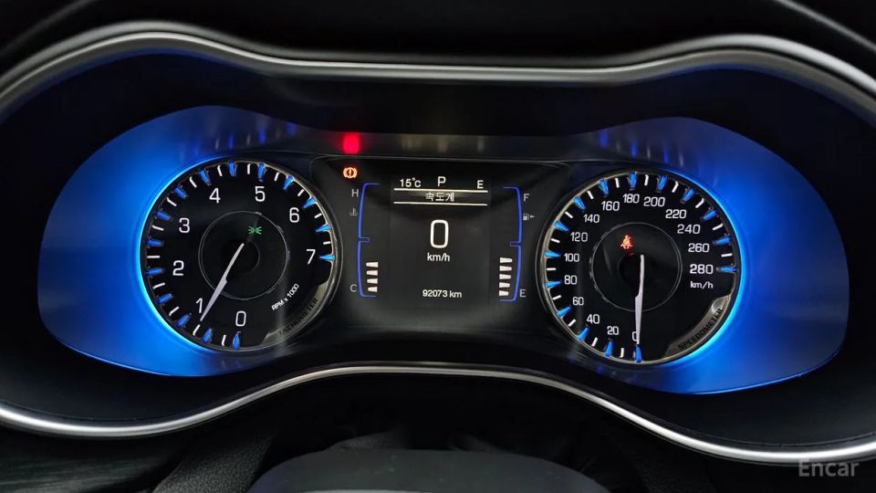 Chrysler 200