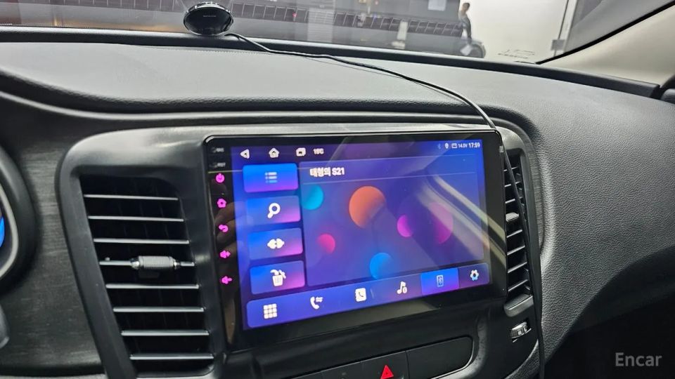 Chrysler 200