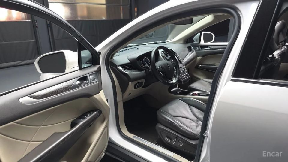 Lincoln MKC
