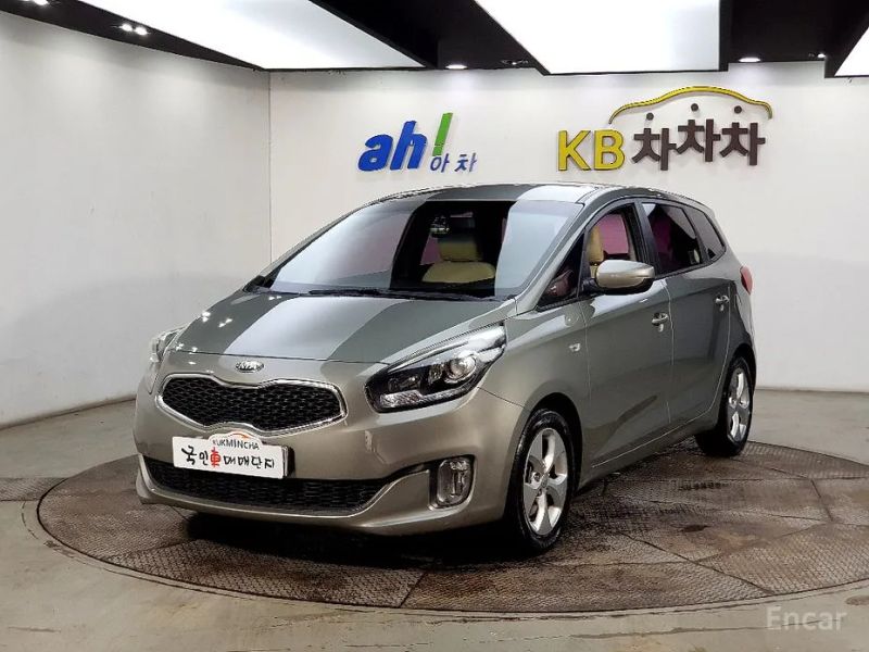 Kia Carens