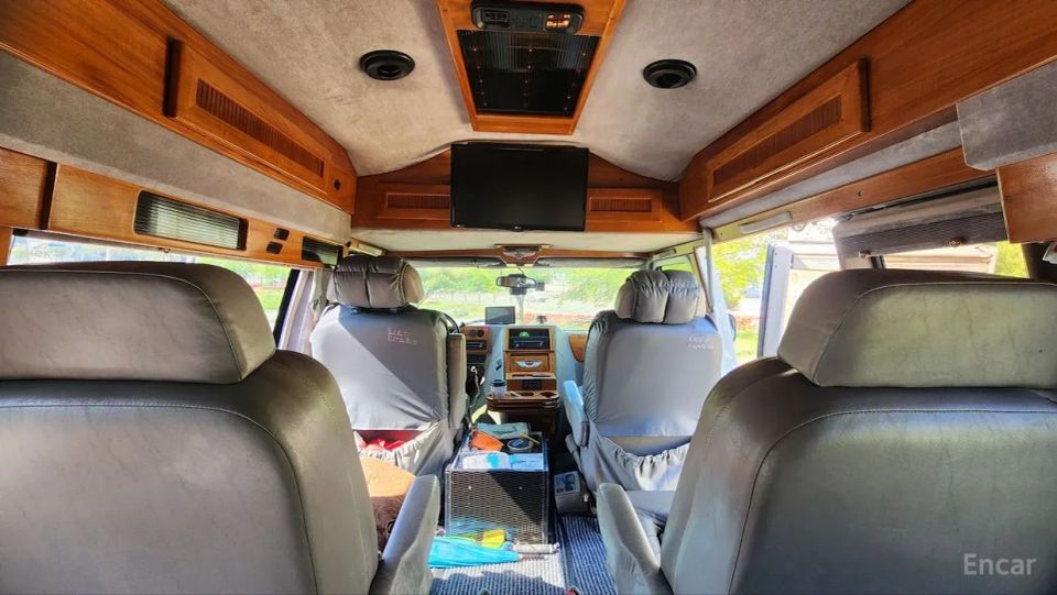 Chevrolet Chevy Van