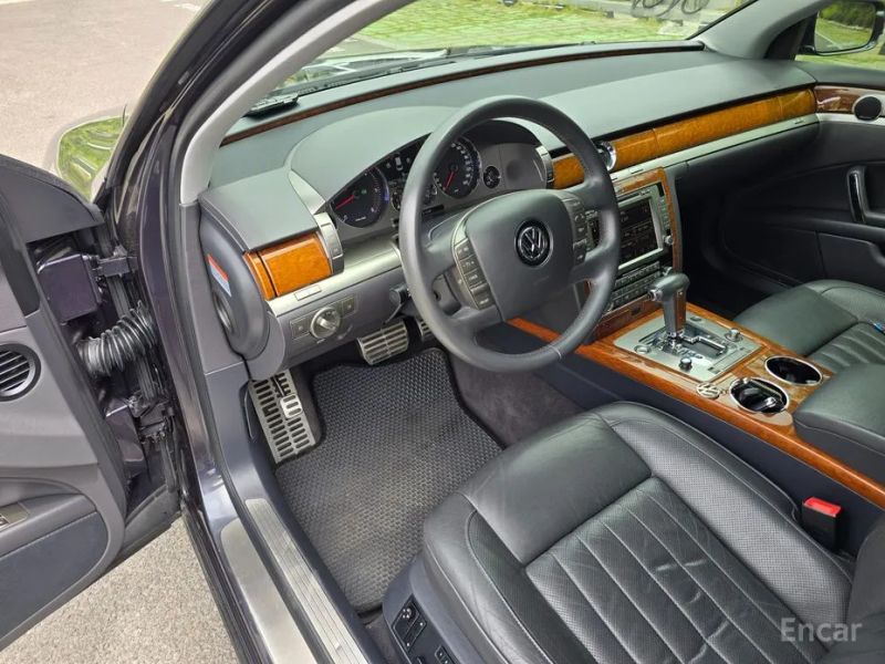 Volkswagen Phaeton