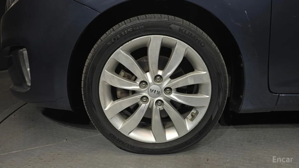 Kia Carens