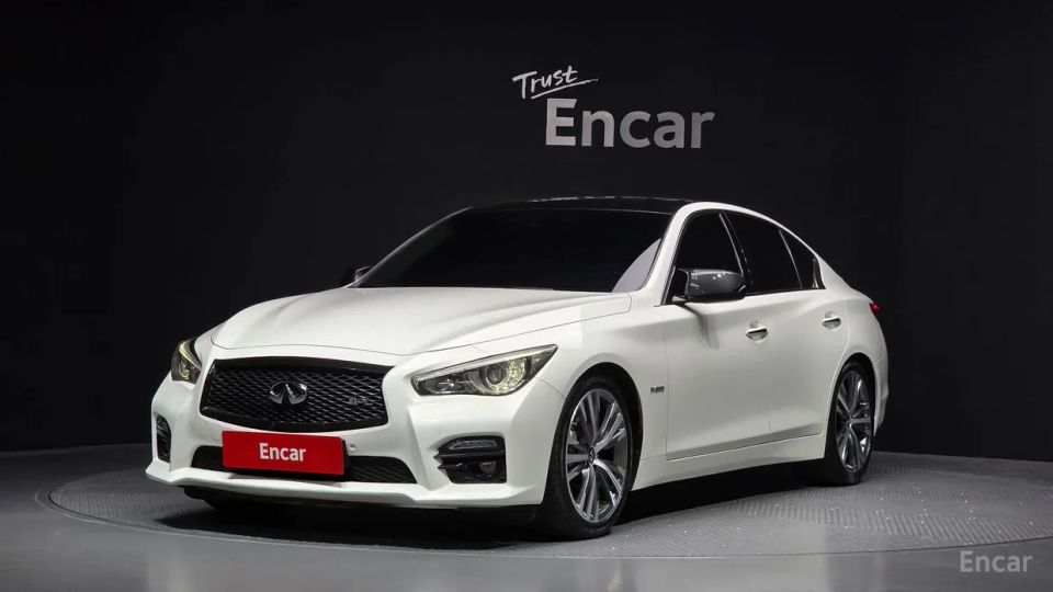 Infiniti Q50