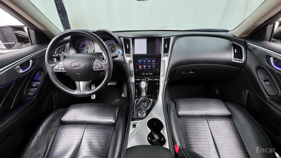 Infiniti Q50