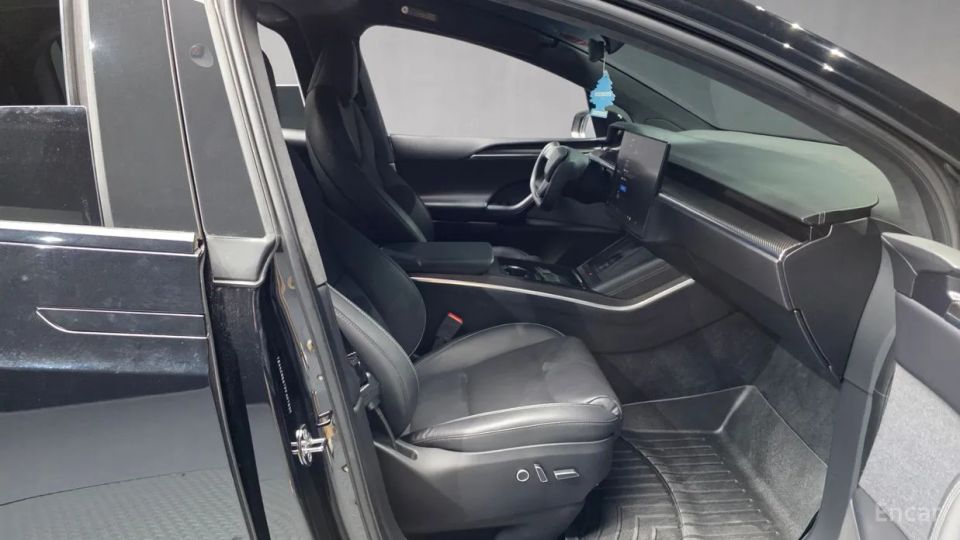 Tesla model-x
