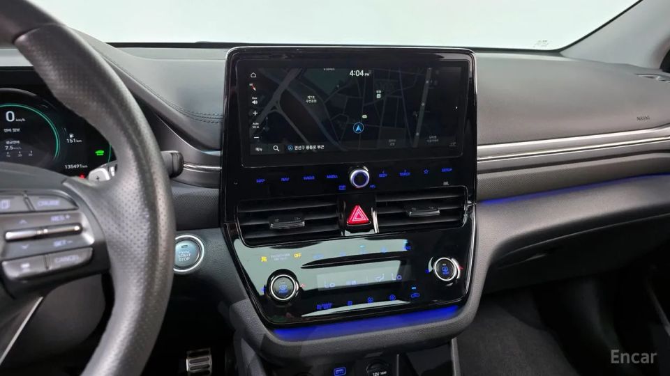 Hyundai Ioniq