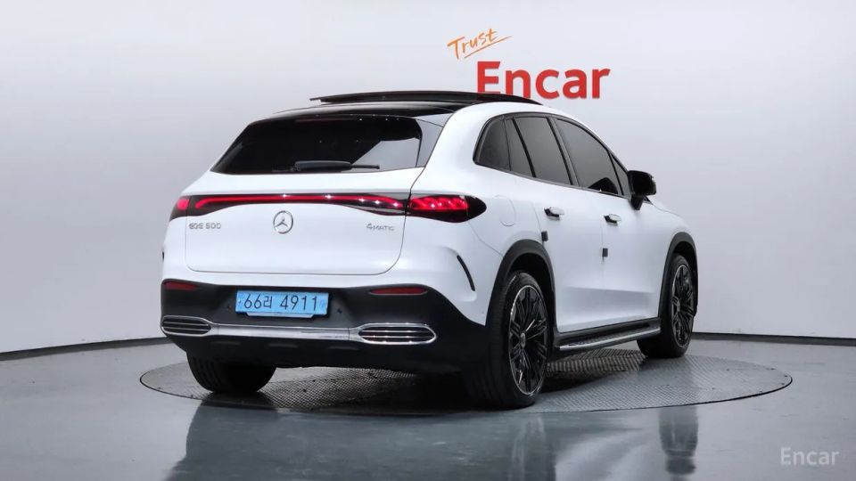 Mercedes-Benz EQE