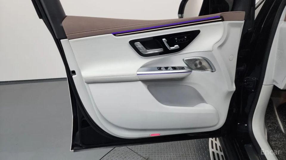 Mercedes-Benz EQE