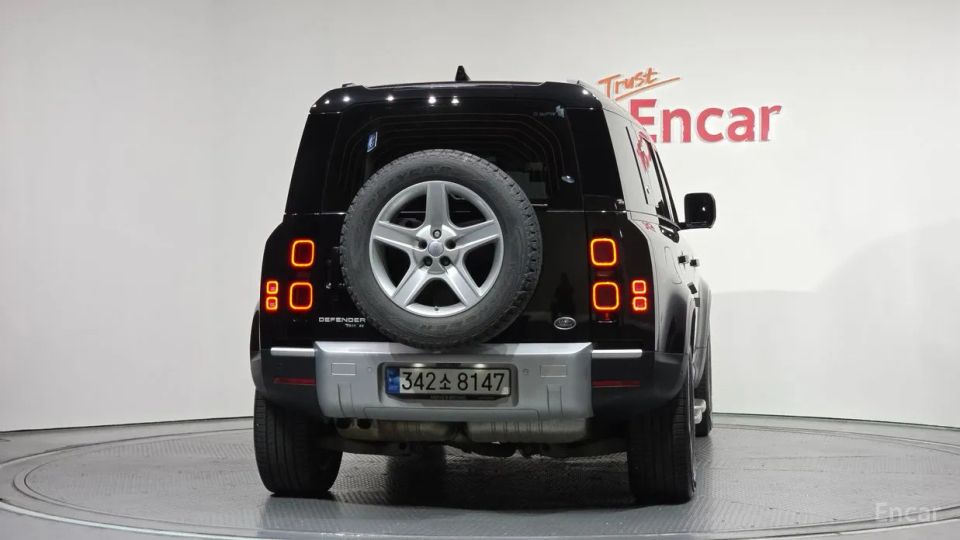 Land Rover Defender