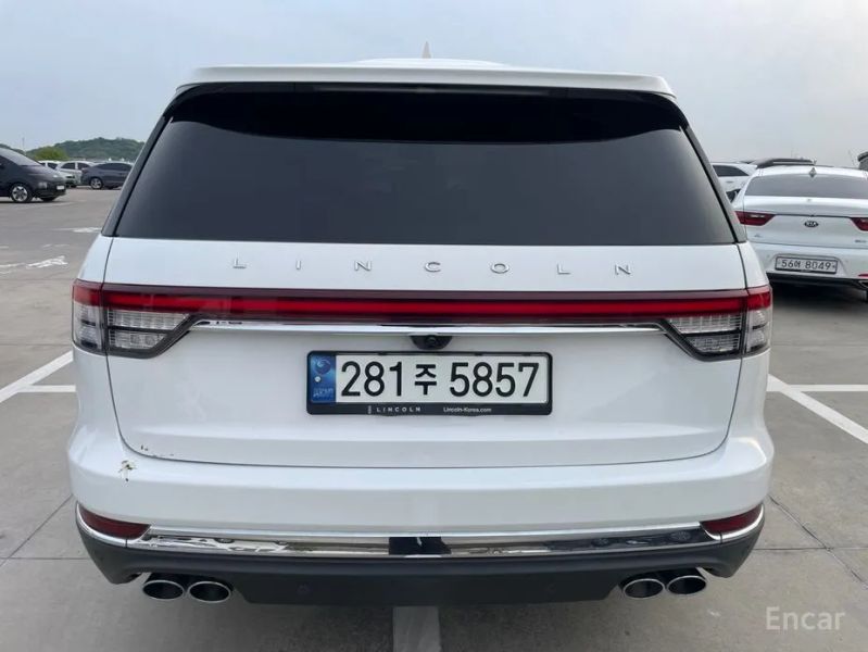 Lincoln Aviator