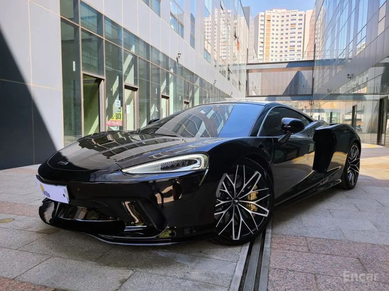 Mclaren GT