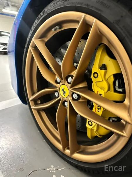 Ferrari 488