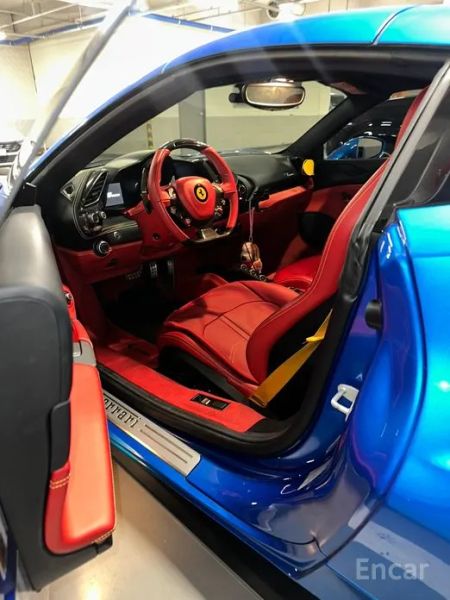 Ferrari 488