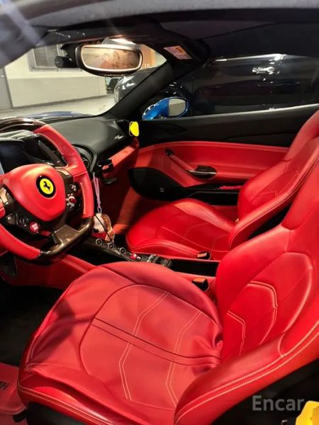 Ferrari 488