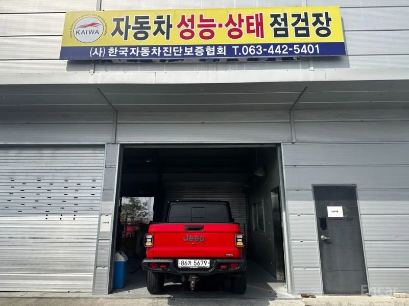 Jeep gladiator
