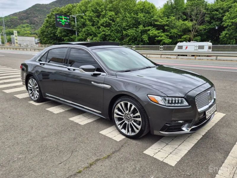 Lincoln Continental