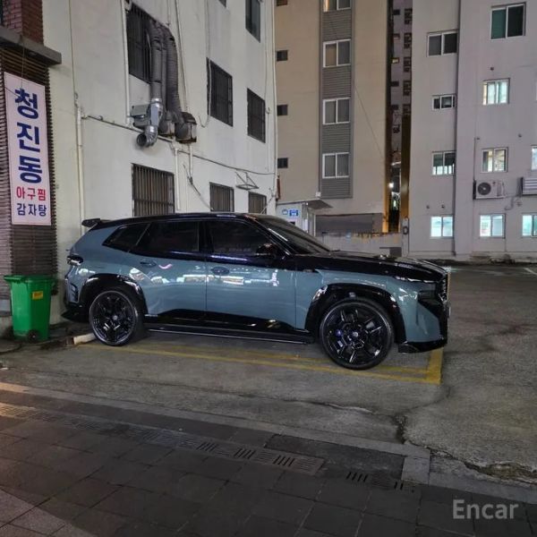 BMW XM
