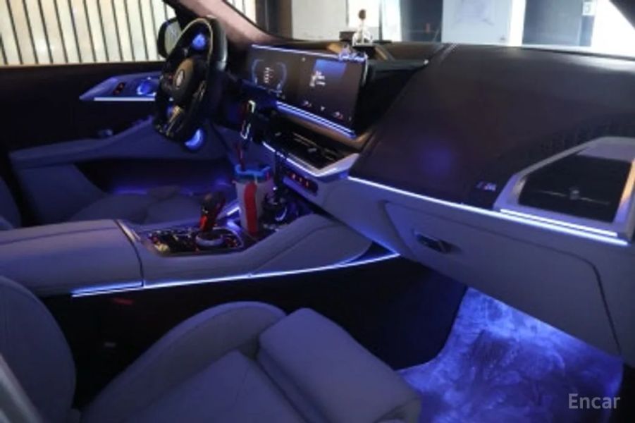 BMW XM
