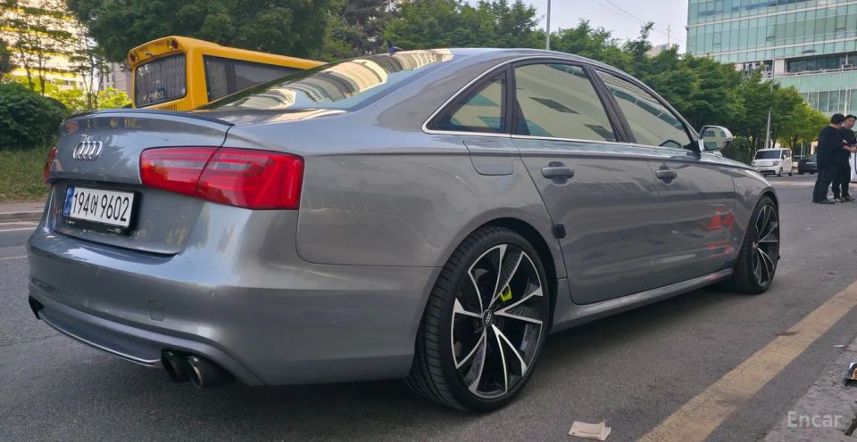 Audi S6