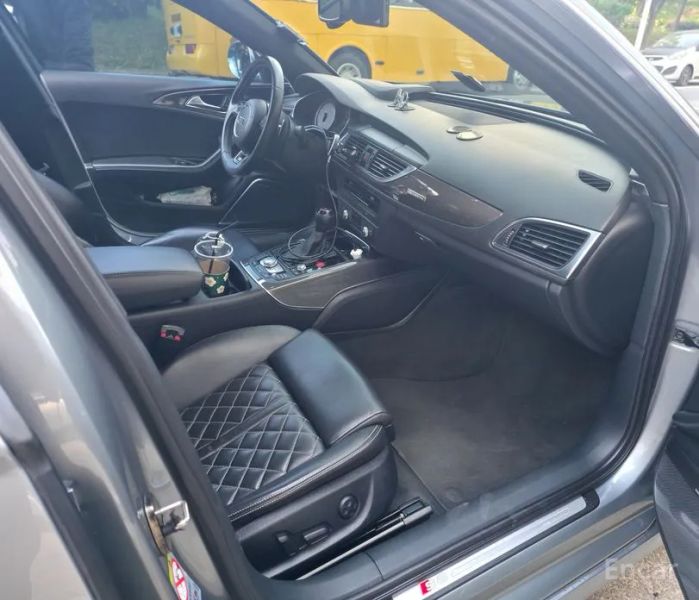 Audi S6