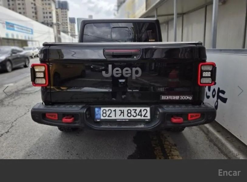 Jeep gladiator