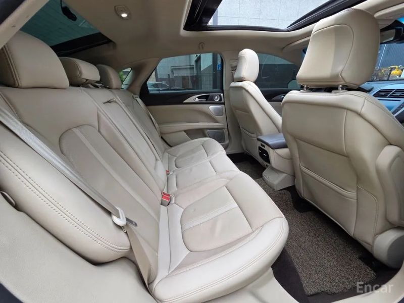 Lincoln MKZ