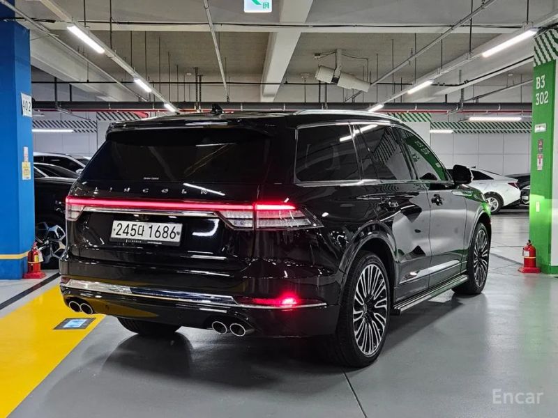 Lincoln Aviator