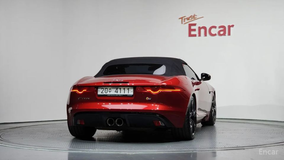 Jaguar F-TYPE