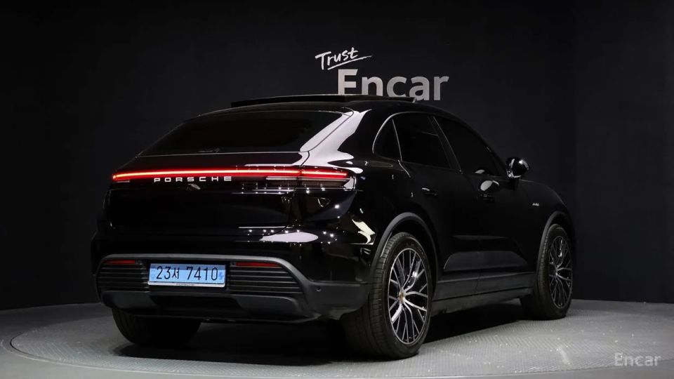 Porsche Macan