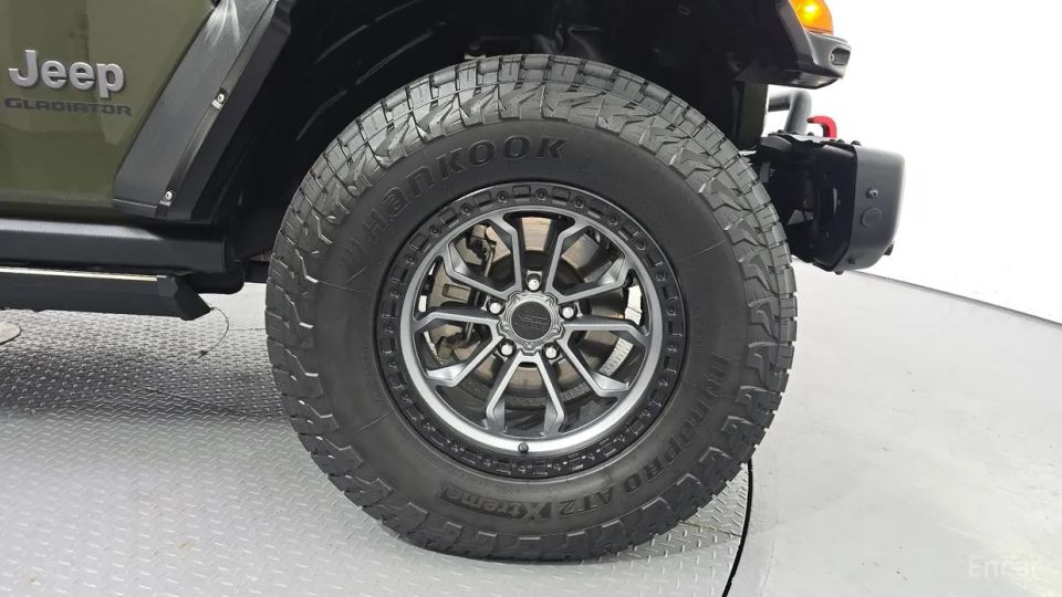 Jeep gladiator
