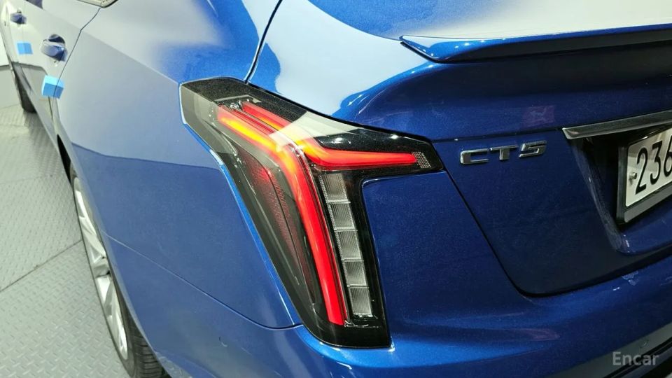 Cadillac CT5