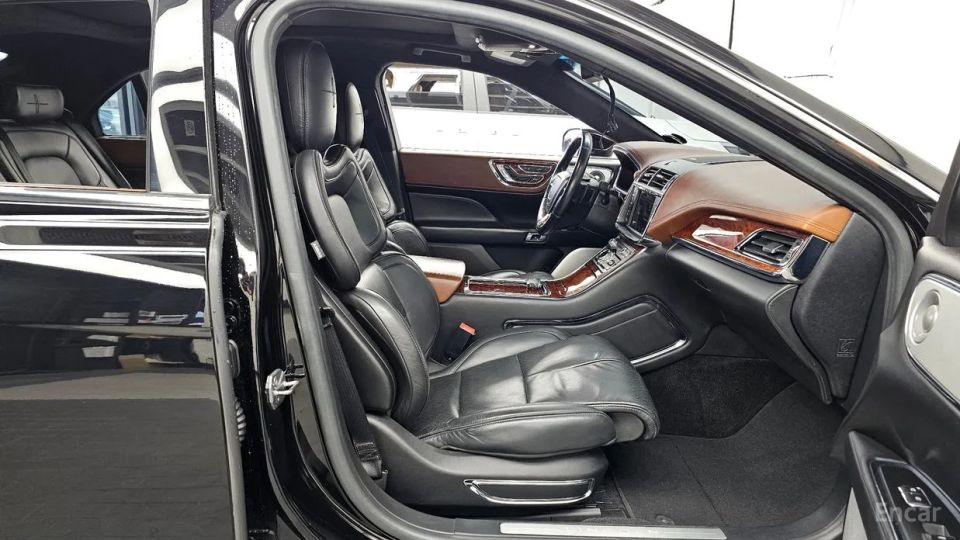 Lincoln Continental