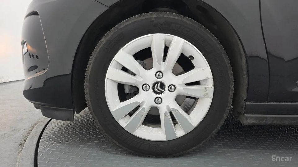 Citroen-DS DS3