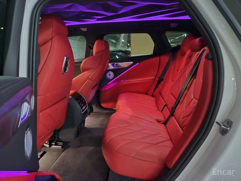 BMW XM