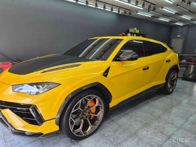 Lamborghini urus