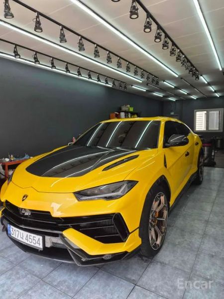 Lamborghini urus